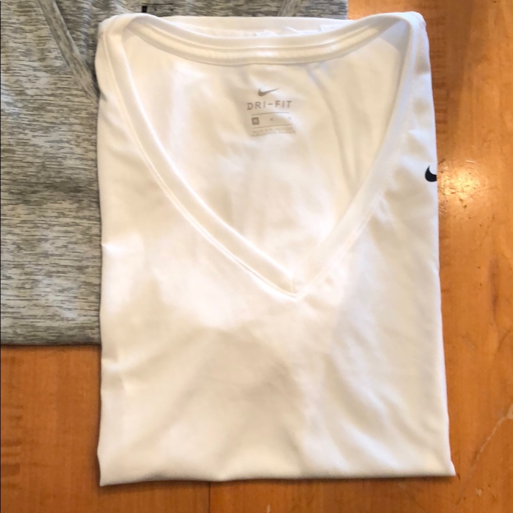 Nike dri-fit tee